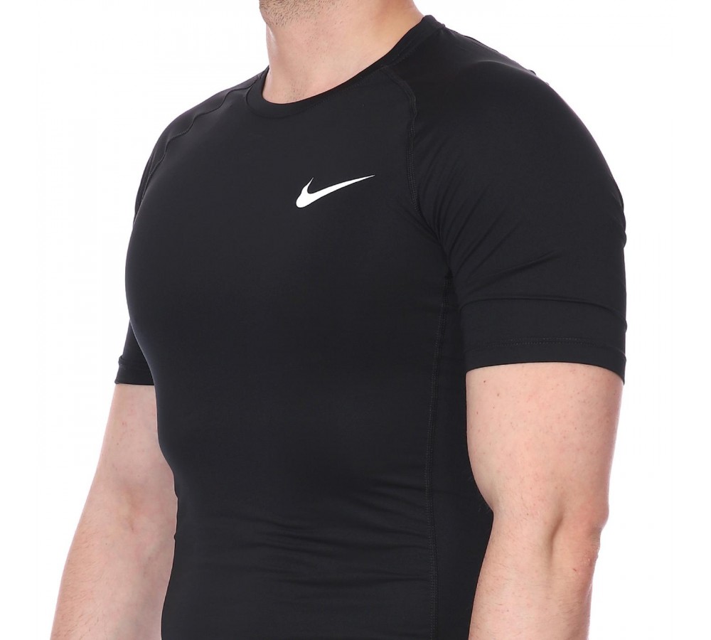 Nike BV5631-010 NIKE PRO TOP SHORT SLEEVE TIGHT футболка мужская