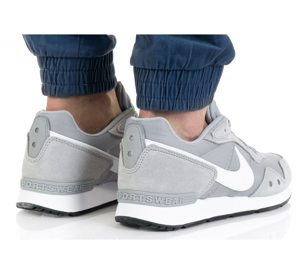 Nike CK2944-003 NIKE VENTURE RUNNER кроссовки мужские