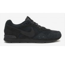 NIKE VENTURE RUNNER SUEDE